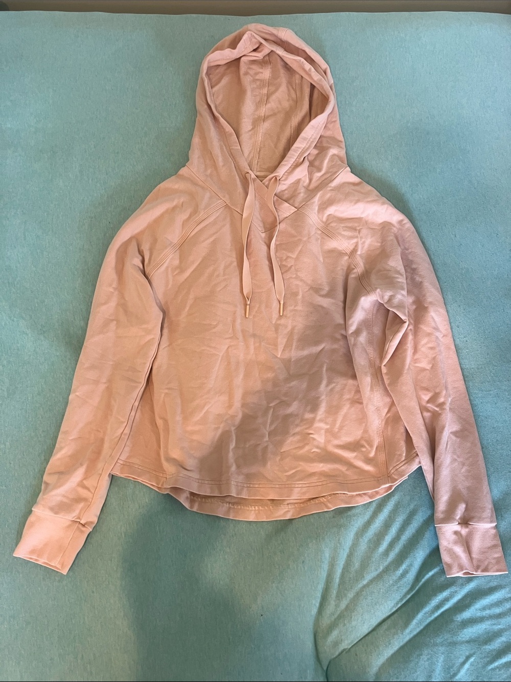 Women’s Dusty Peach Hooded Athletic Pullover – Lightweight & Comfy